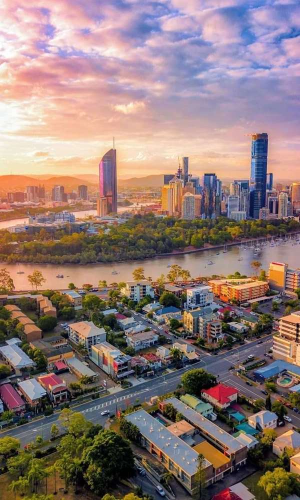 Brisbane Hakkında