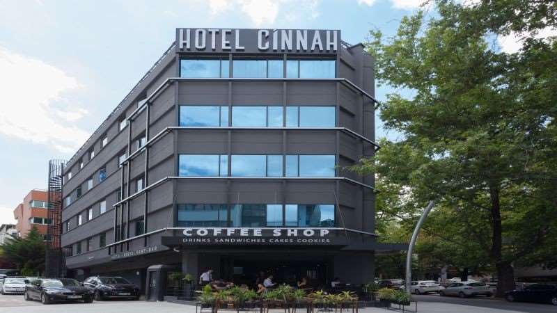 Hotel Cinnah