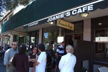 Joanie's Cafe