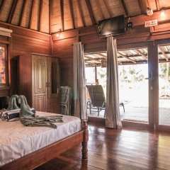 Lou Lou Bungalows