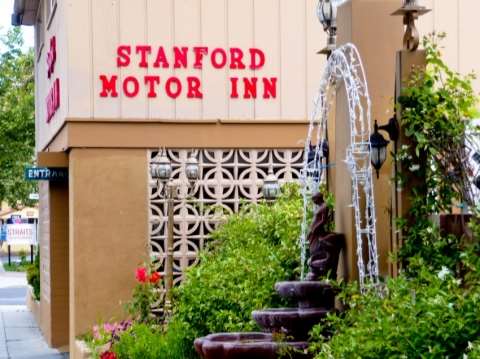 Stanford Motor Inn