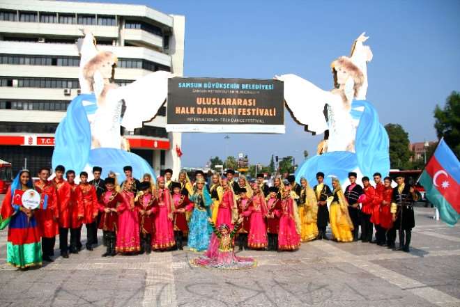 Uluslararası Halk Dansları Festivali